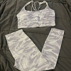 Camo Print Sports Bra and Leggings Set